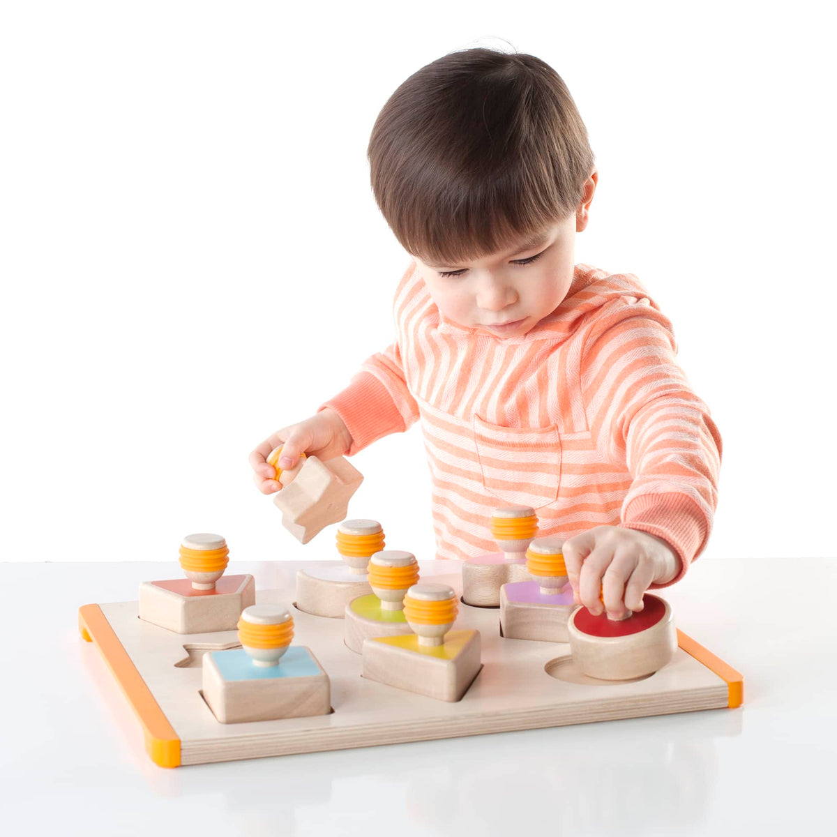 G6742 Shape Sorter Lifestyle4