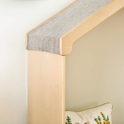G80332 EdQ Reading Seating Nook and Storage Natural Env Detail 2635 | Natural
