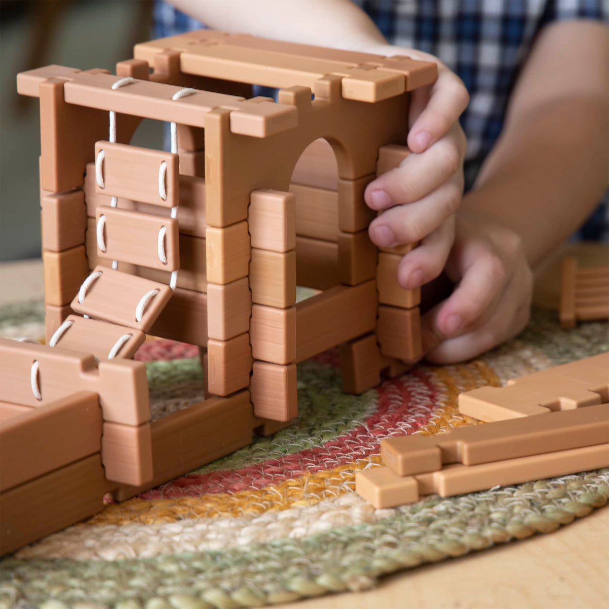G6112 Tabletop Notch Blocks Western 85 pc. set Lifestyle 123 | 85