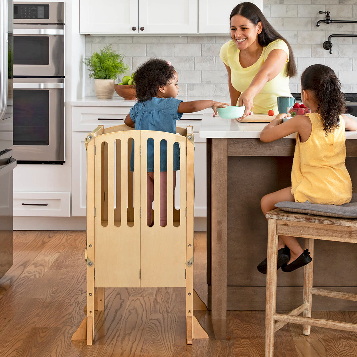 G97343 Contemporary Kitchen Helper Lifestyle | Natural